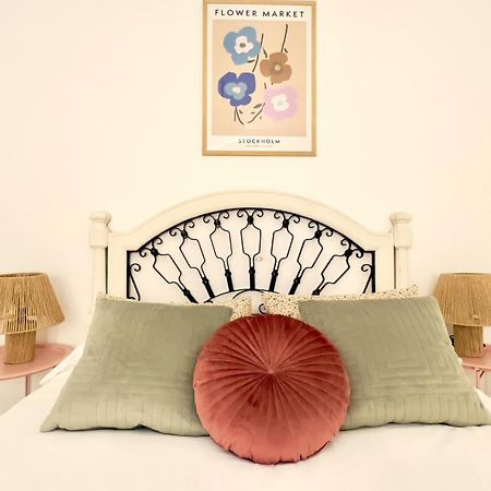 Housingleon Cardiles Apartment ภายนอก รูปภาพ