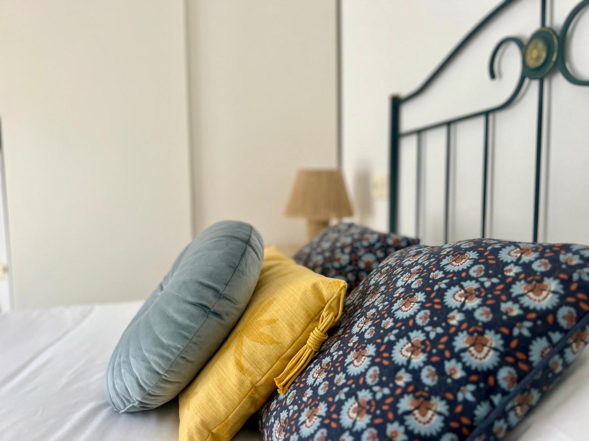 Housingleon Cardiles Apartment ภายนอก รูปภาพ