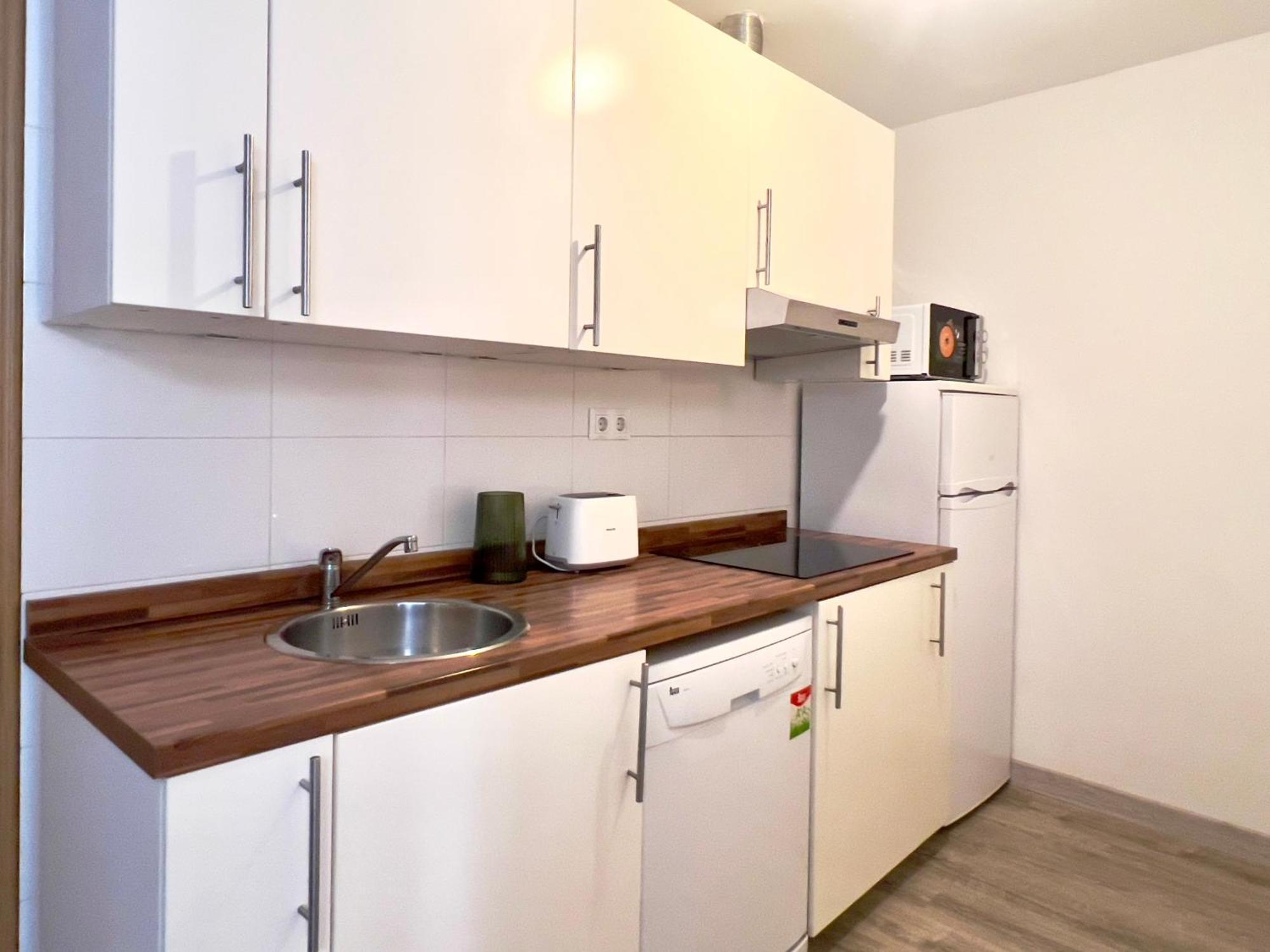 Housingleon Cardiles Apartment ภายนอก รูปภาพ